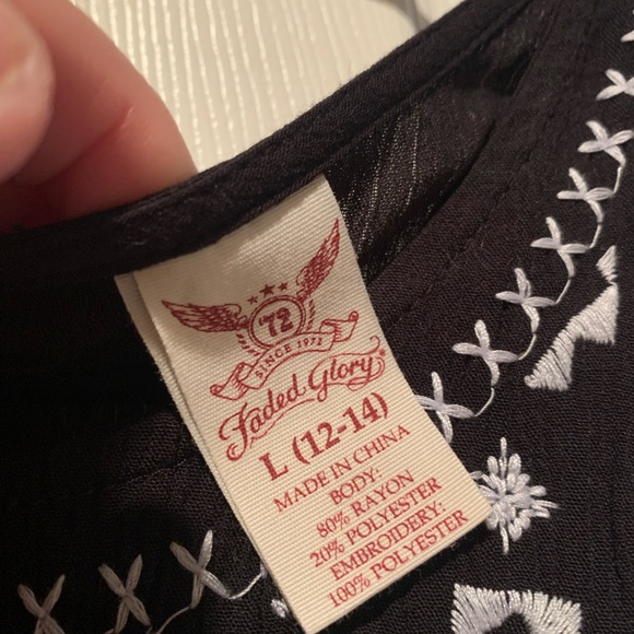 Ladies Embodied Tank - Picture 2 of 2